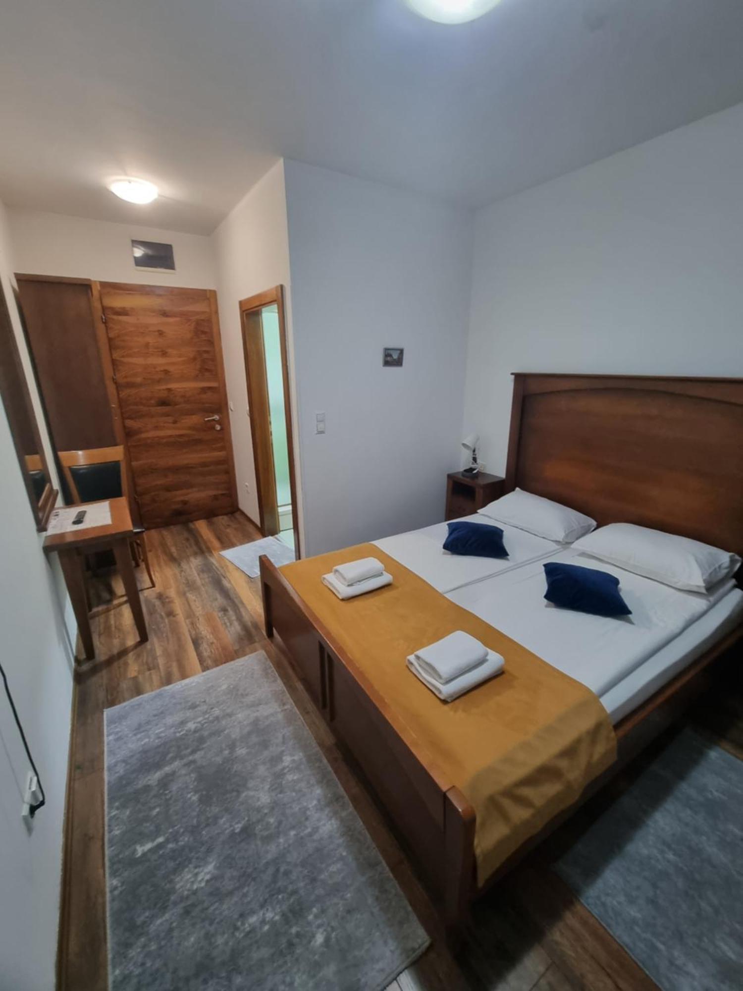 Hotel Paviljon Bihać 외부 사진