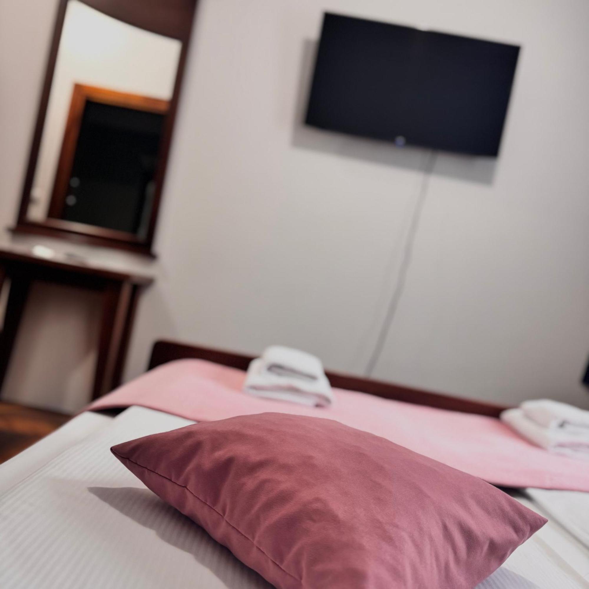 Hotel Paviljon Bihać 외부 사진