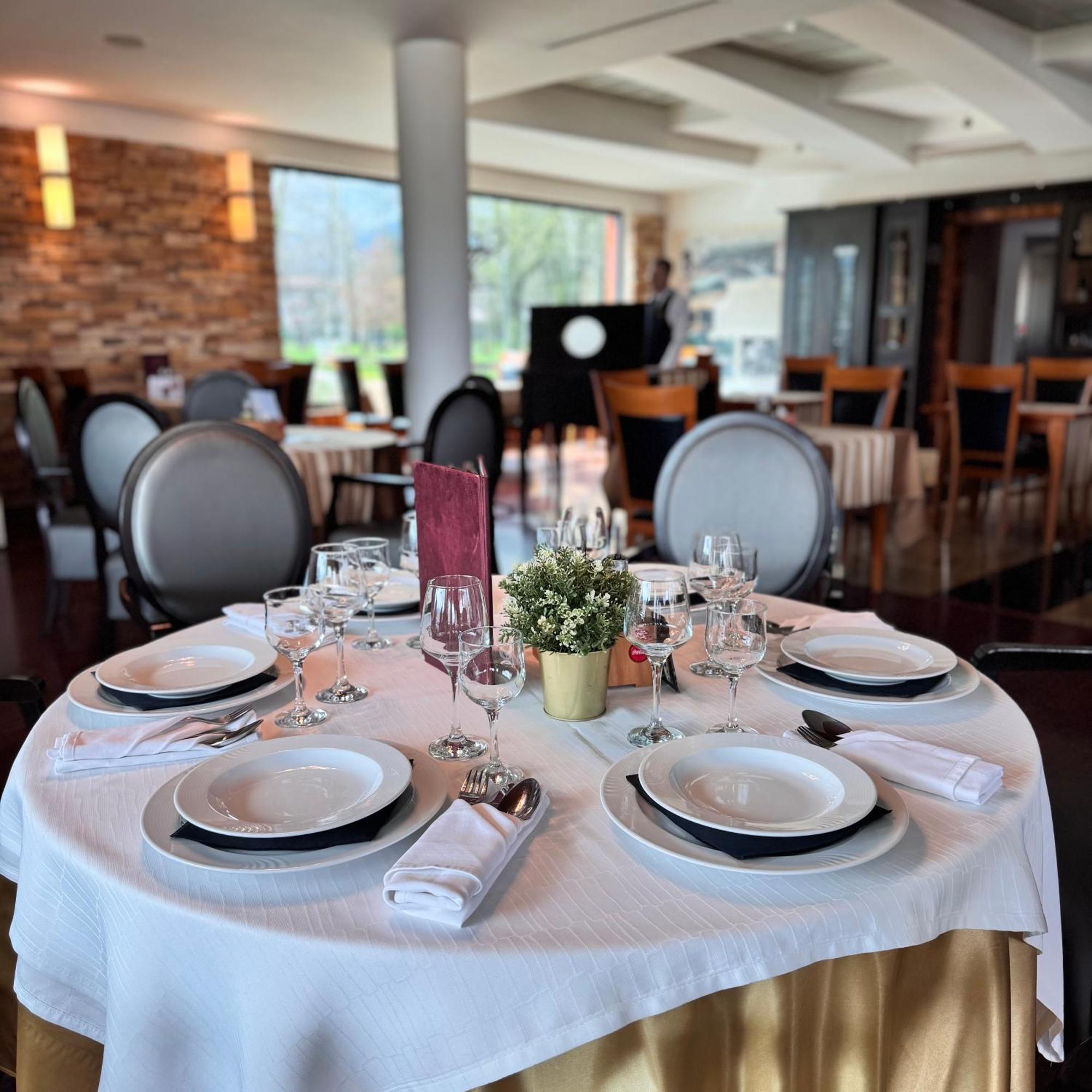 Hotel Paviljon Bihać 외부 사진
