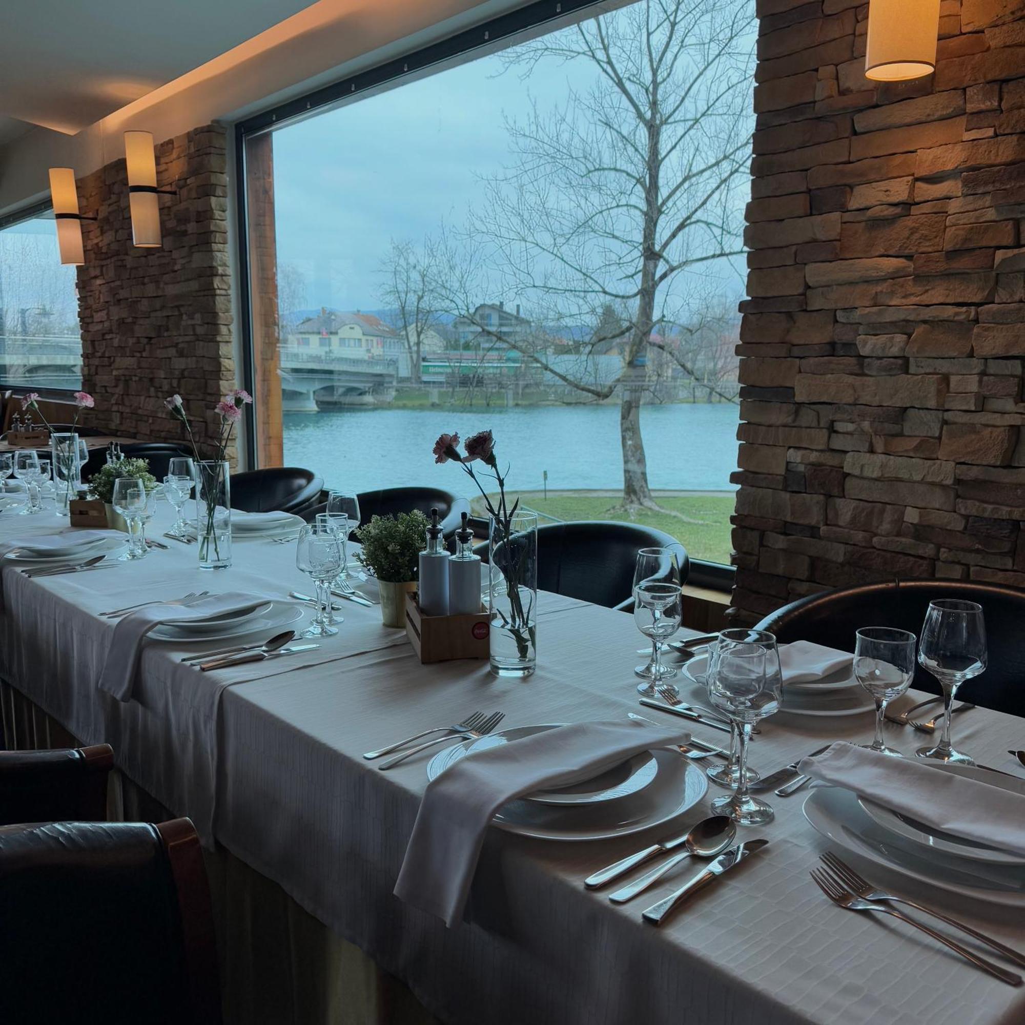 Hotel Paviljon Bihać 외부 사진