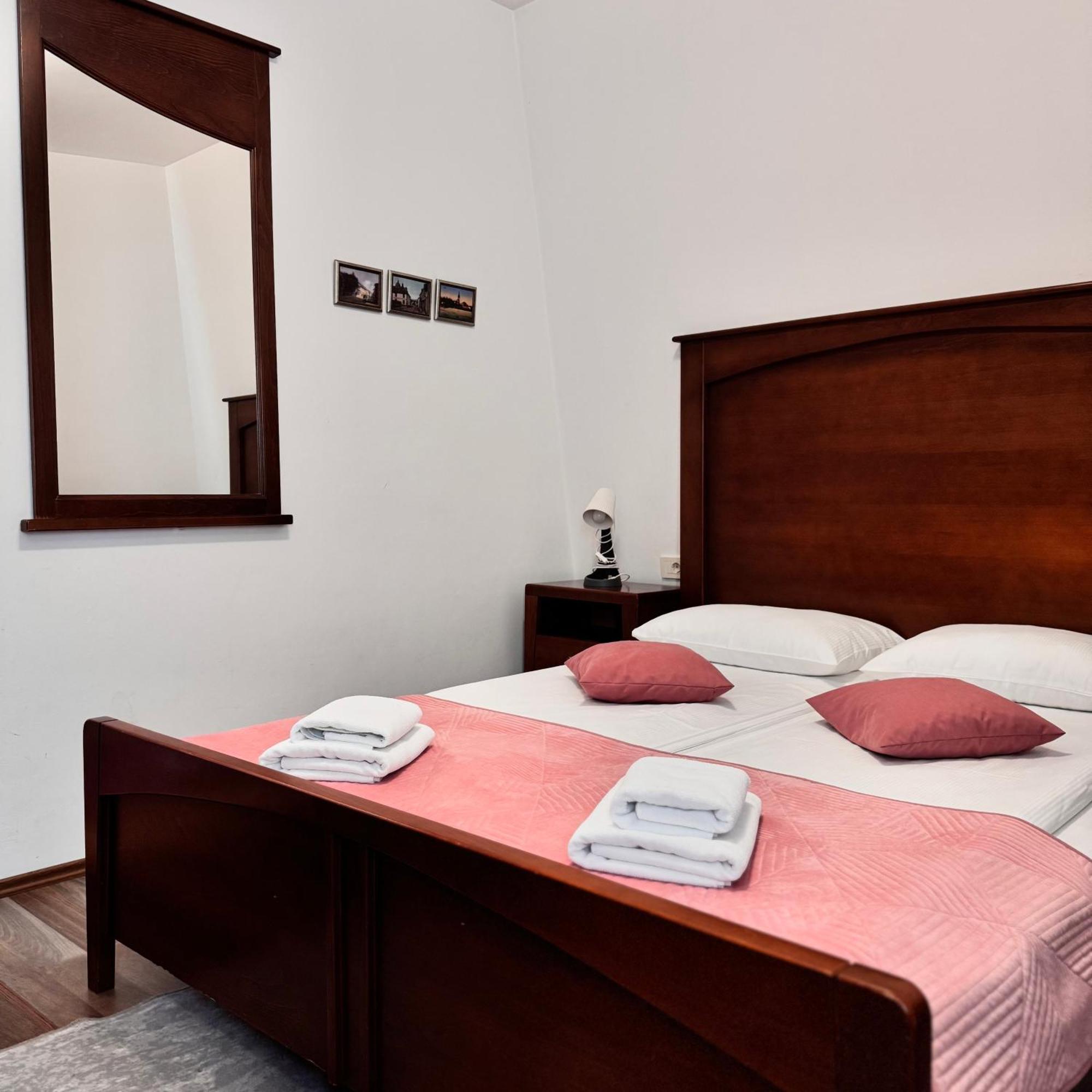 Hotel Paviljon Bihać 외부 사진